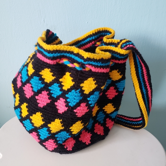 Knit crochet drawstring rainbow hippy hippie boho bag purse diamonds stripes - Picture 3 of 5